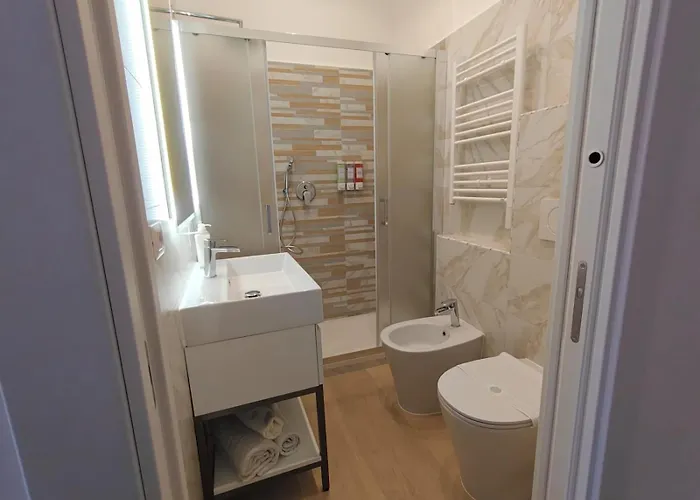 La Casa Di Mida Rome